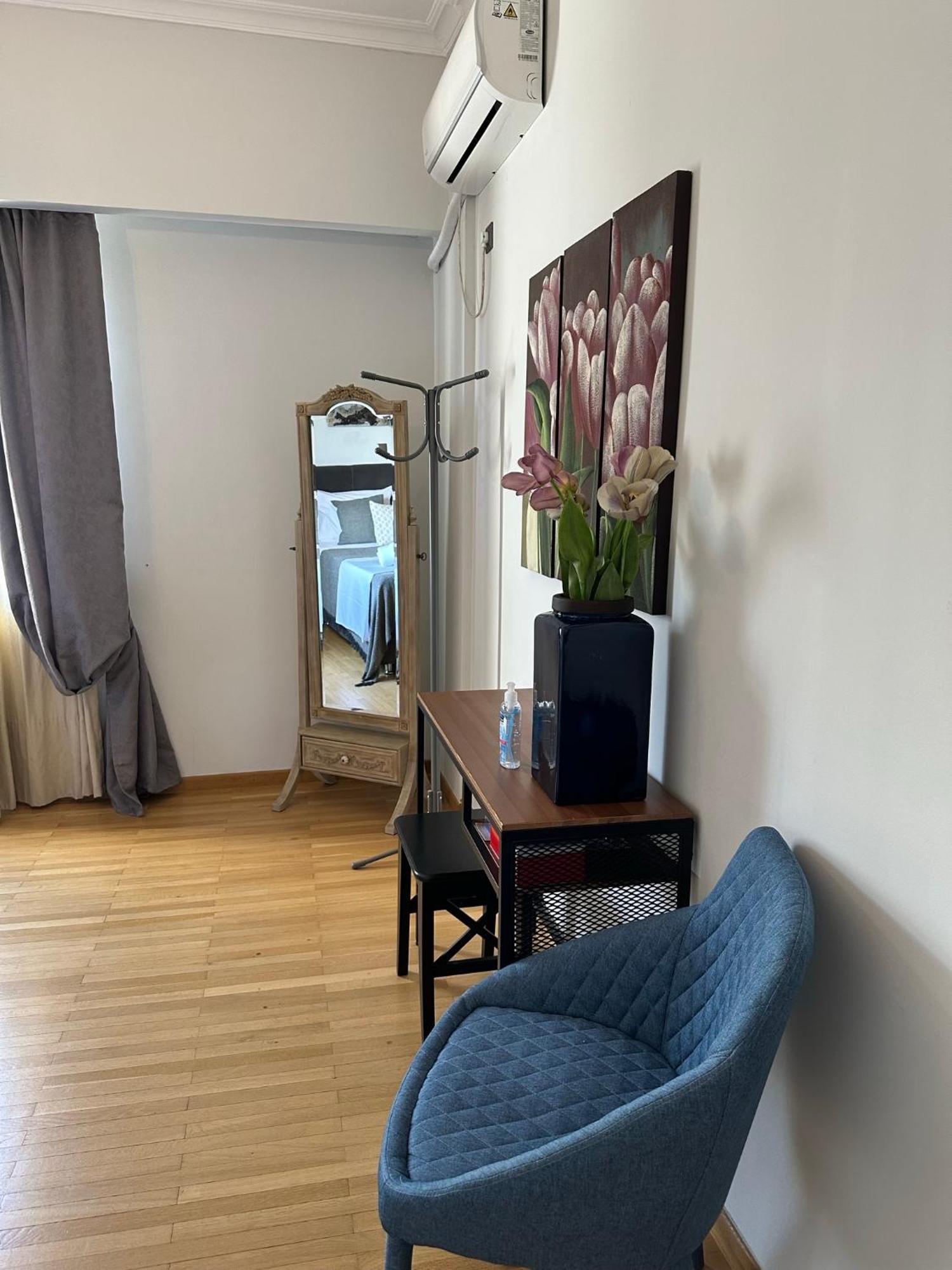 2 Bd Apt In Syntagma With Acropolis View Ateny Zewnętrze zdjęcie